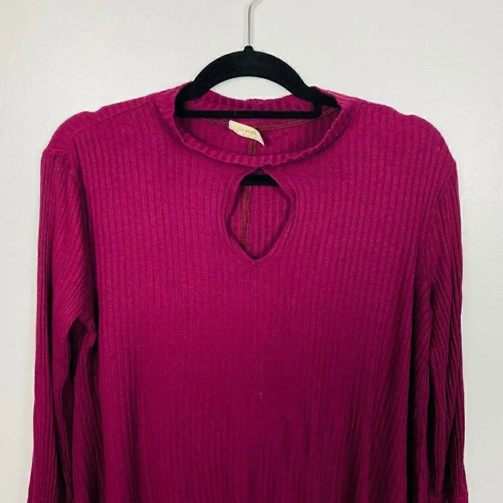 Free People Womens Size Small Maroon Ribbed Knit Keyhole Mock Neck Top